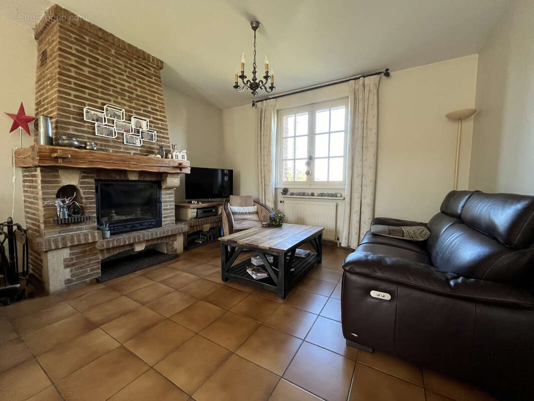 Maison à BOIRY-BECQUERELLE