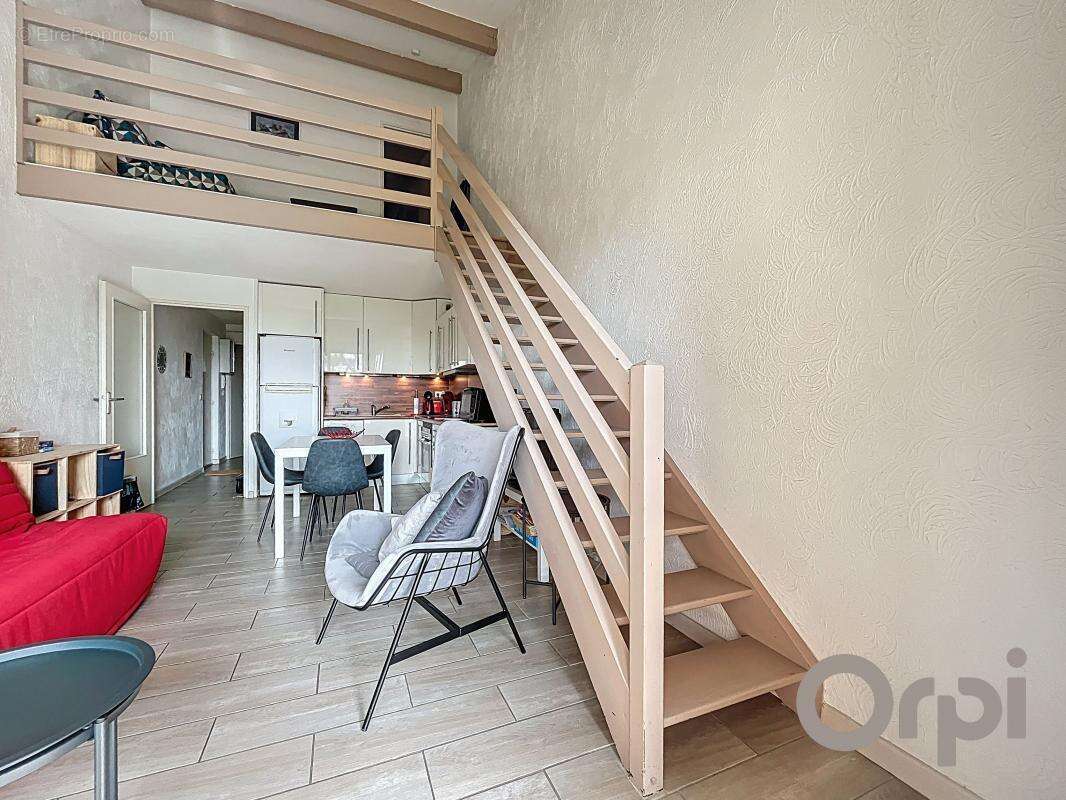 Appartement à FREJUS