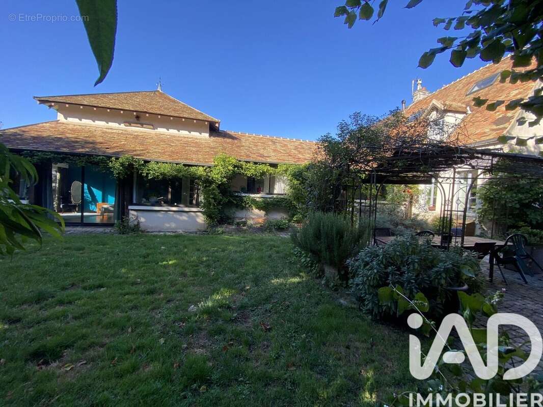 Photo 4 - Maison à SAINT-FARGEAU-PONTHIERRY