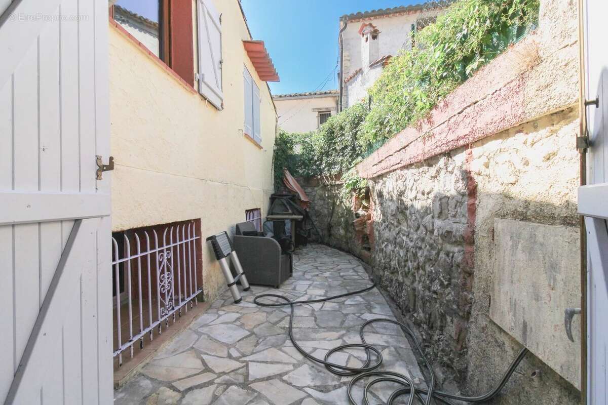 Cuebris//Maison individuelle 2/3 pièces 66 M²//Terrasse - photo 9
