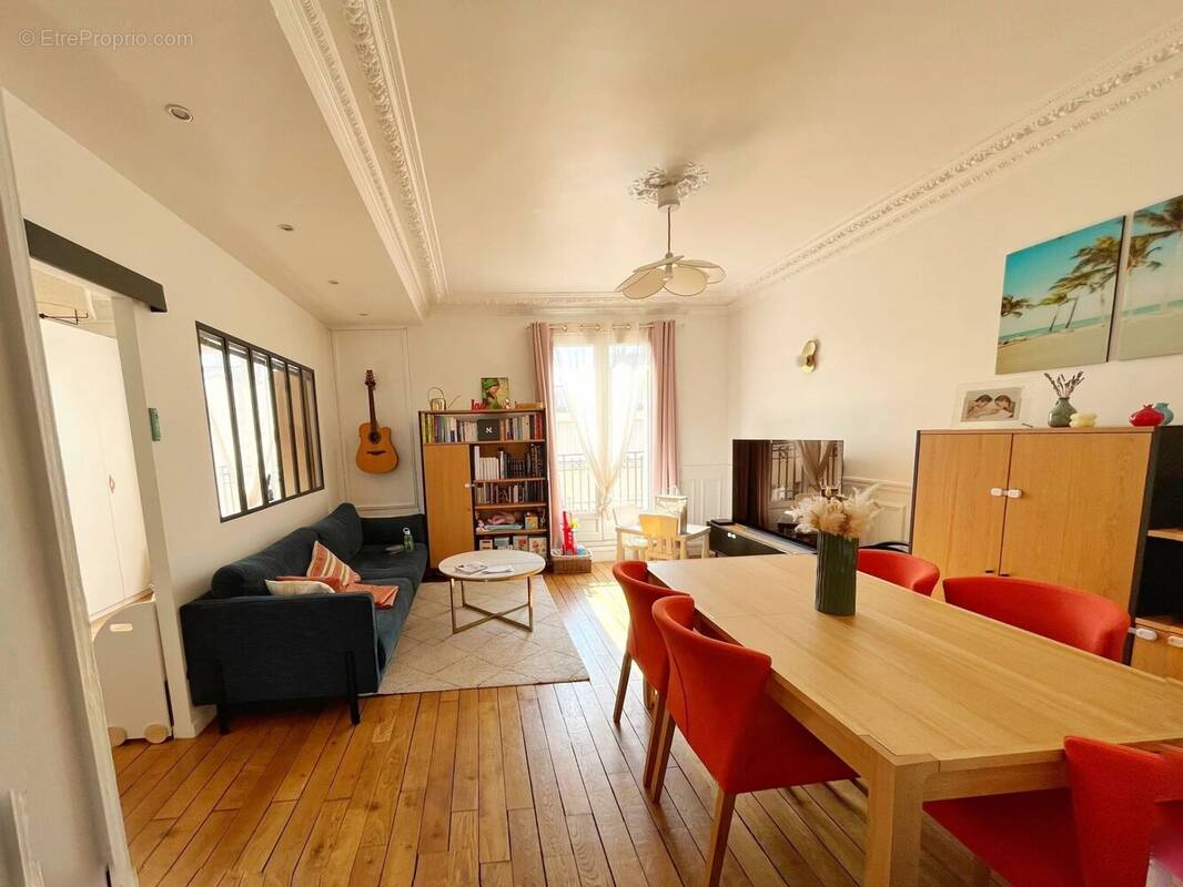 Appartement à LEVALLOIS-PERRET