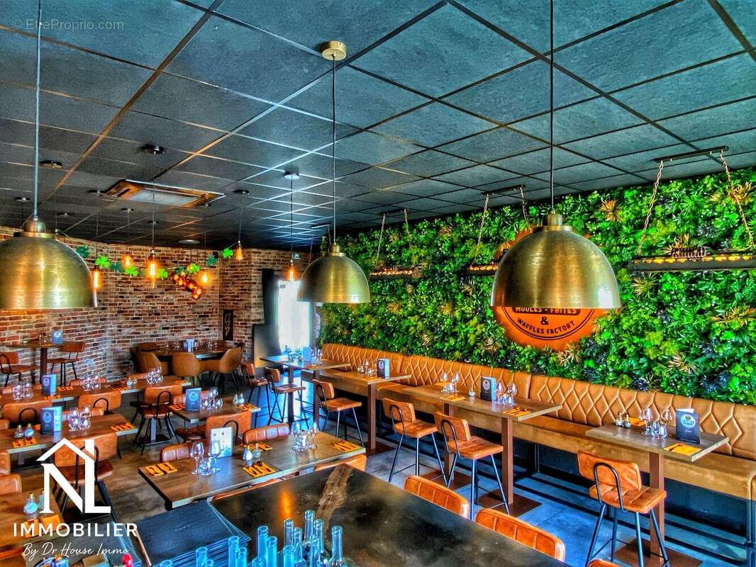 Commerce à GAREOULT