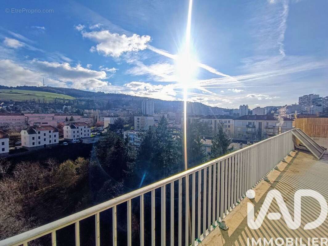 Photo 2 - Appartement à SAINT-ETIENNE