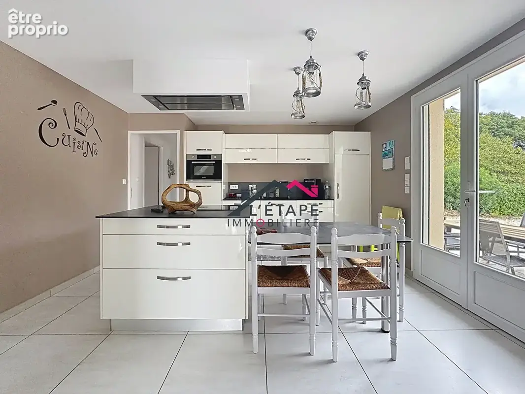 LES ACHARDS Maison 4 chambres - photo 9
