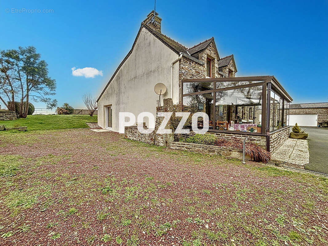 Maison à LES MOITIERS-D&#039;ALLONNE