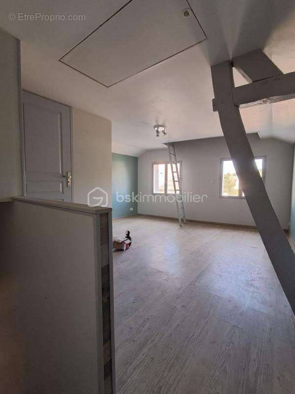 Maison à BLERANCOURT