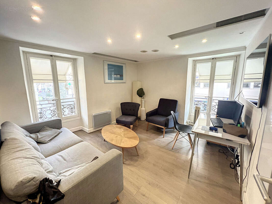 Bureaux Avignon 5 pièce(s) 75.89 m2 Intra Muros - photo 4