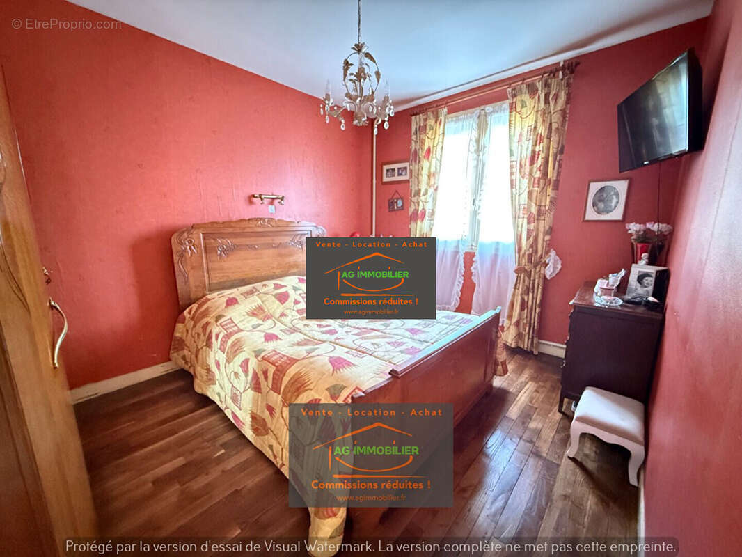 Terrain à MONTAUBAN-DE-BRETAGNE