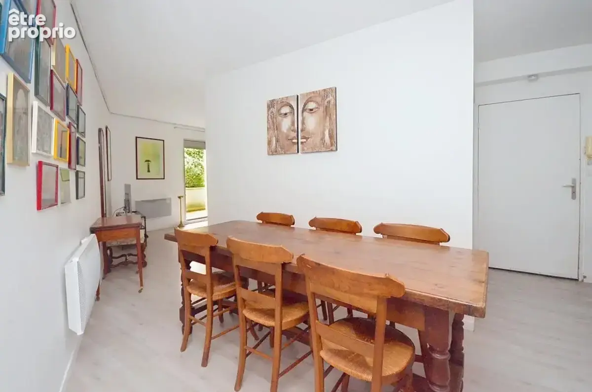 Saint germain en laye – 700 m rer a - 2/3 pieces - 1 chambre - rdj - terrasse - ascenseur - cave - double parking - photo 4