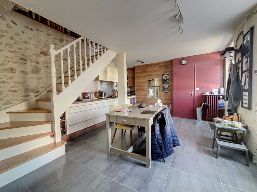 Maison à GIF-SUR-YVETTE