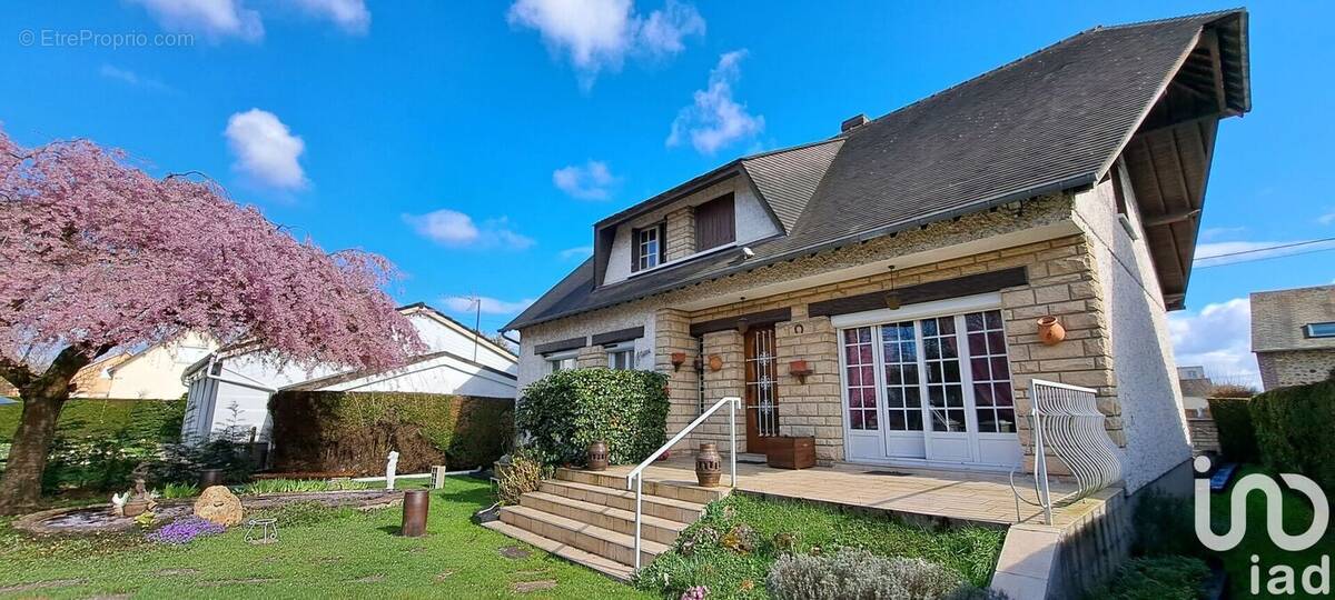 Photo 1 - Maison à EVREUX