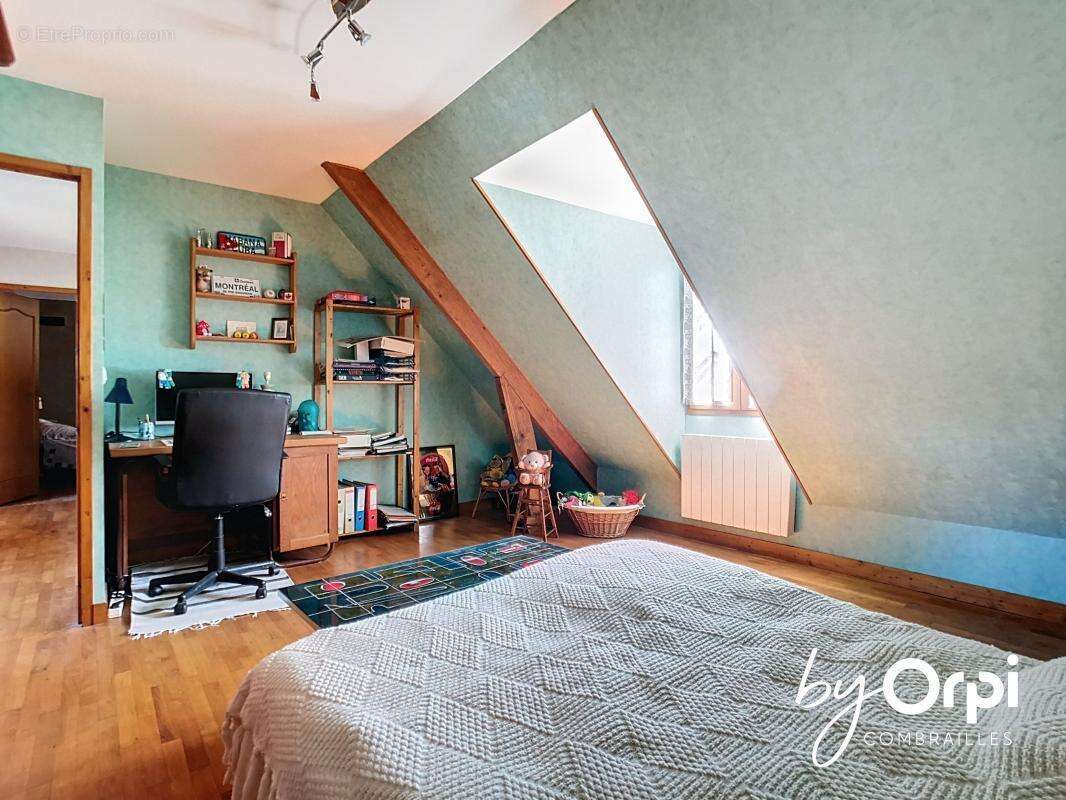 Maison à NERIS-LES-BAINS