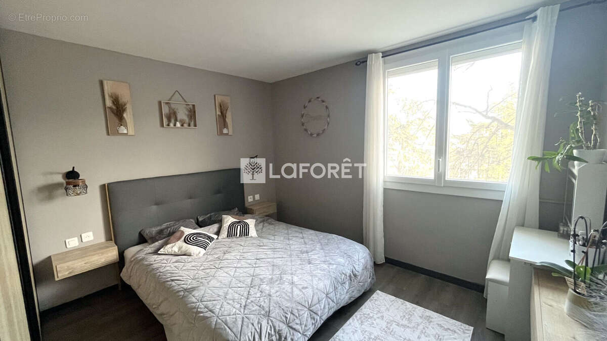 Appartement à LYON-5E