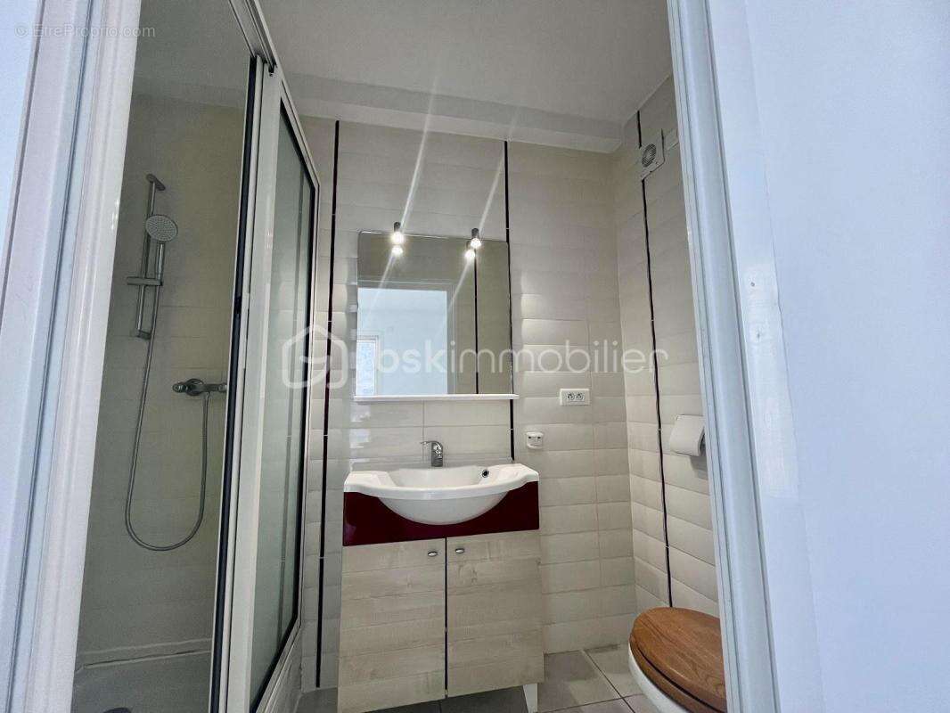  PIGNAN – Ensemble immobilier maison et appartement indépendant  - photo 12