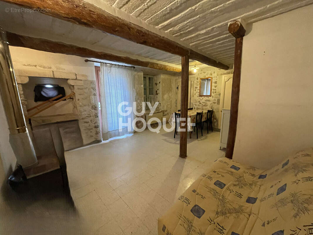 Maison à CAUMONT-SUR-DURANCE