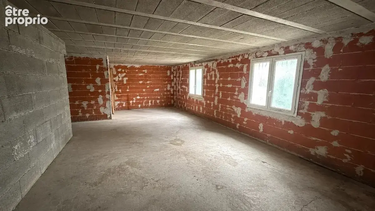 Maison individuelle à fort potentiel – Secteur Villeneuve d’Angoulême - photo 4