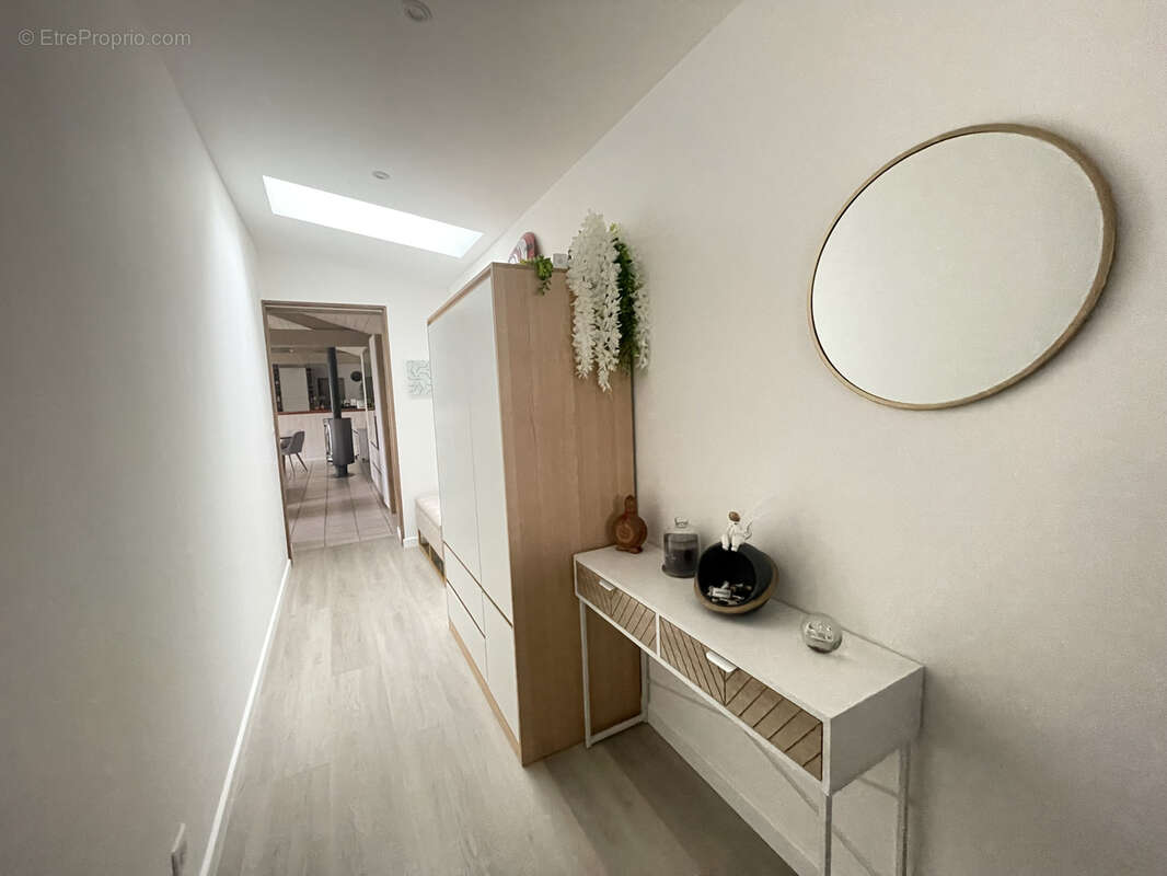 Maison à L&#039;EPINE