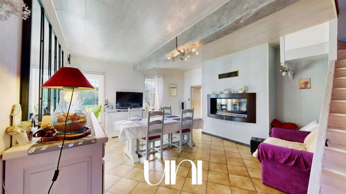 Maison à VARAVILLE
