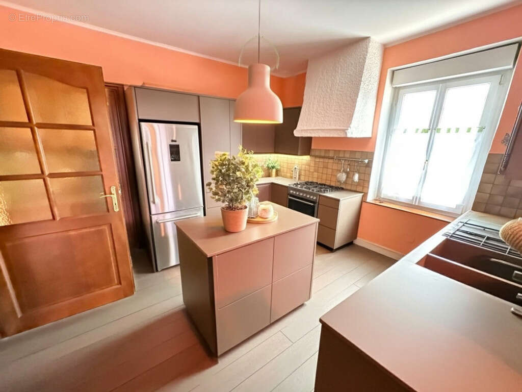 Maison à SAINTE-MARIE-AUX-CHENES