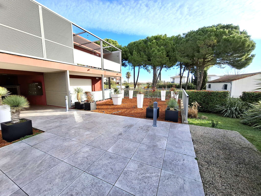 Appartement à MAUGUIO