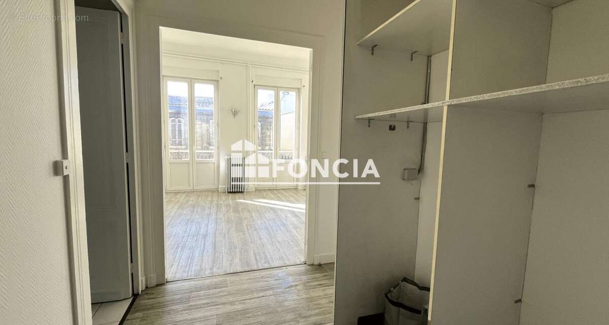 Appartement à BORDEAUX