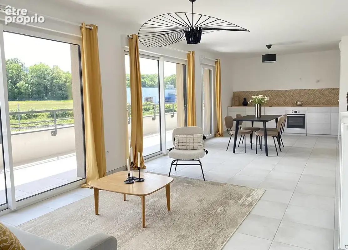 T4 Thonon les Bains 74200 au DERNIER ETAGE AVEC Garage - photo 2