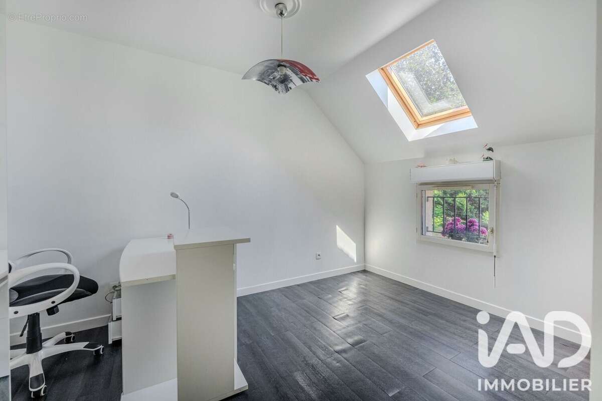 Photo 9 - Maison à CARRIERES-SUR-SEINE