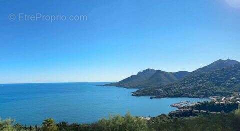 Maison à THEOULE-SUR-MER