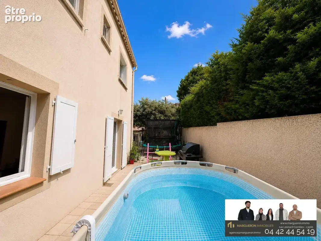 Appartement à CHATEAUNEUF-LES-MARTIGUES
