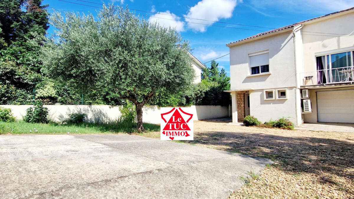 Maison à BAGNOLS-SUR-CEZE