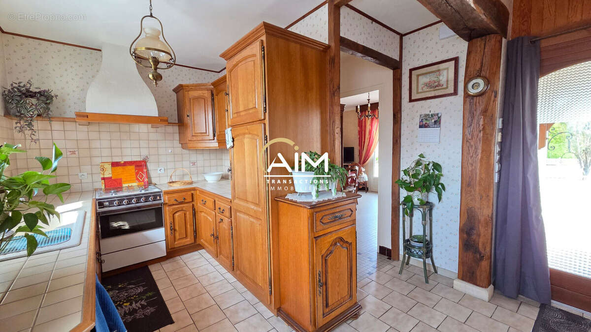 Maison à MONTLOUIS-SUR-LOIRE