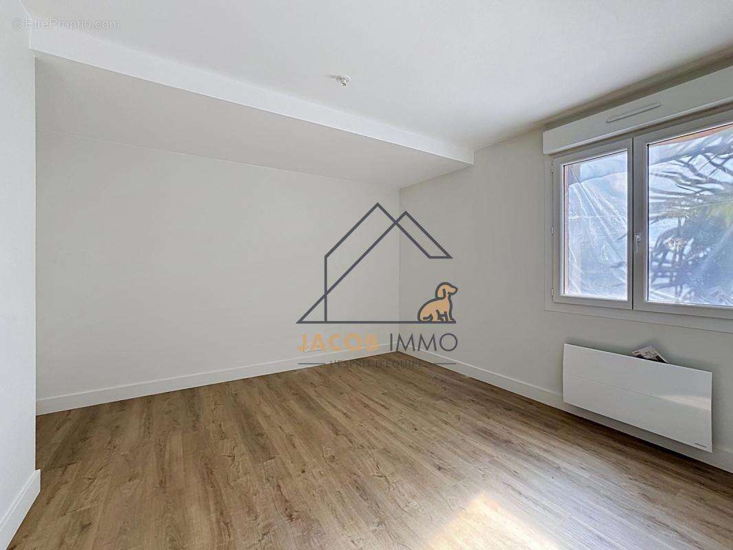 Appartement à GUIPRONVEL