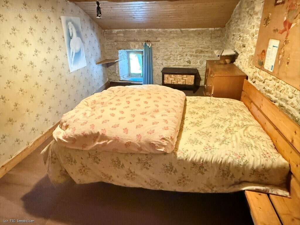Maison de Campagne au Calme Avec 3 Chambres et Terrain - photo 18
