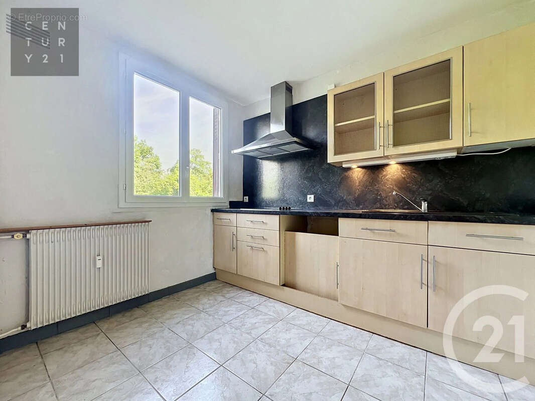 Appartement 56 m² à Troyes  - photo 2