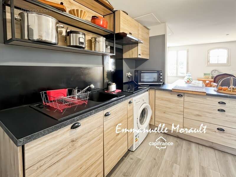Appartement à BAGNOLS-EN-FORET