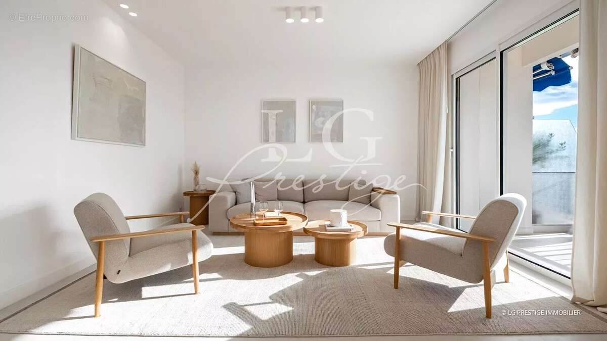 Appartement à CANNES