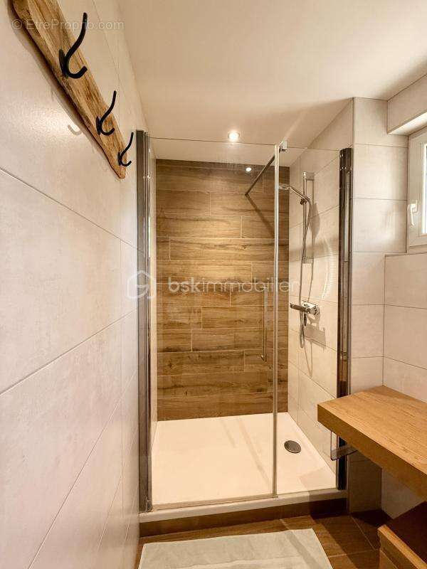 Maison de caractère rénovée – 178 m² – Espace parental – Piscine – Terrain de 1 214 m² - photo 8
