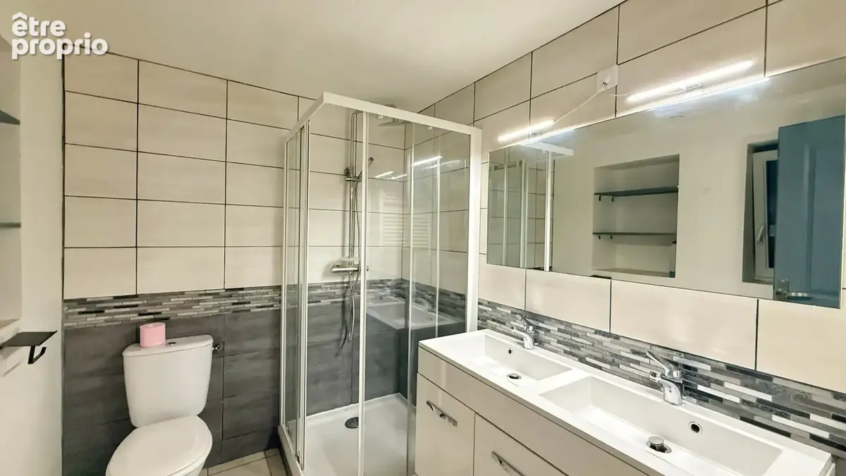 VOIRON - T2 de 51,84 m2 avec terrasse - photo 4