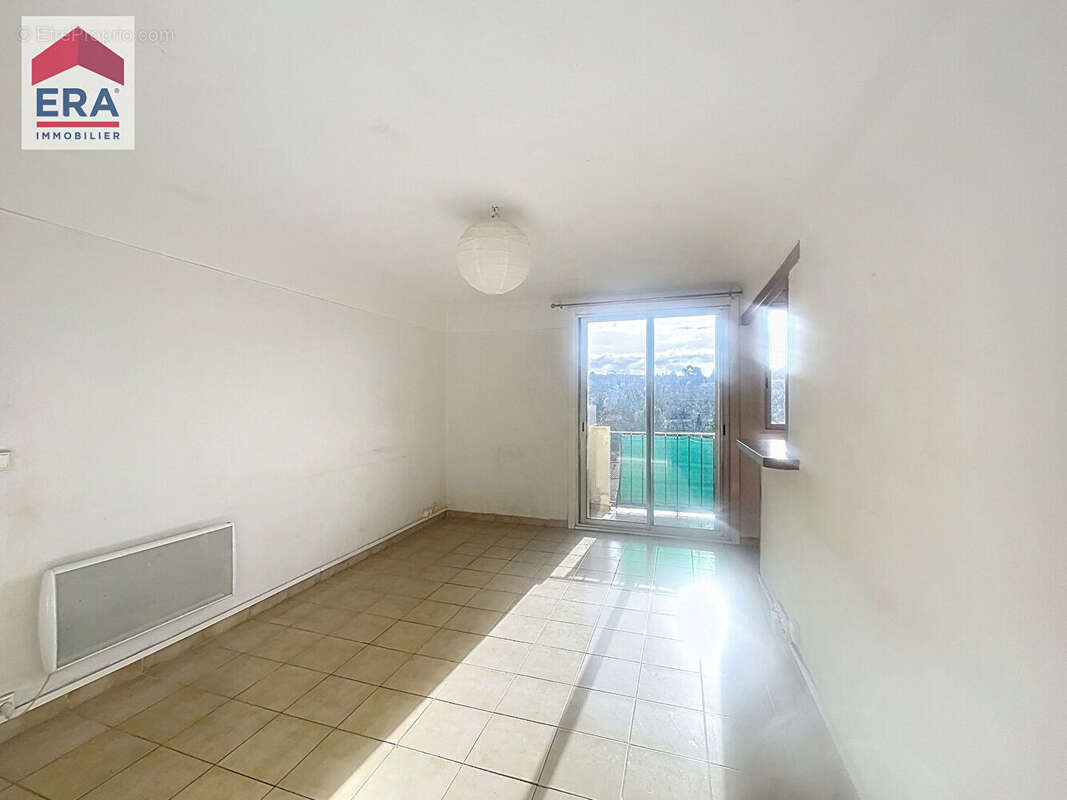 Appartement à MARSEILLE-14E
