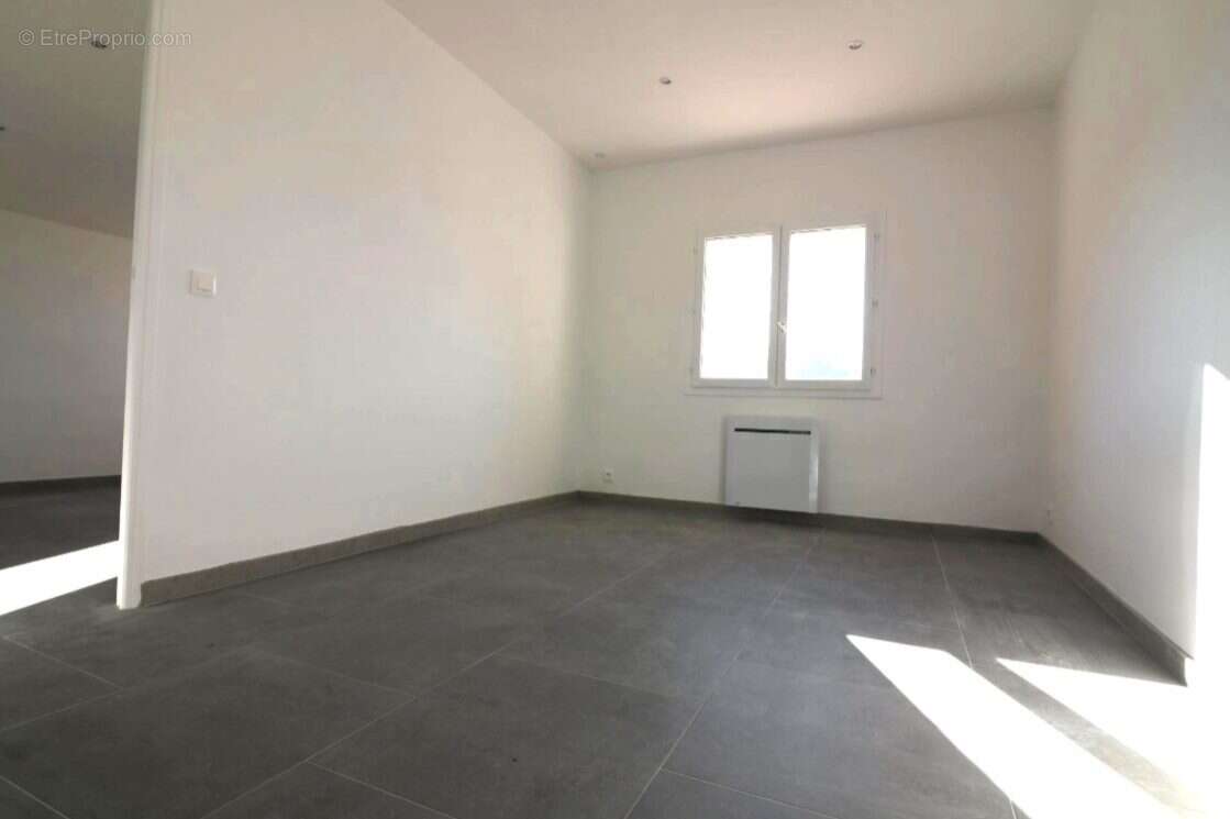 Appartement 141 m² à La Roquette-Sur-Siagne  - photo 9