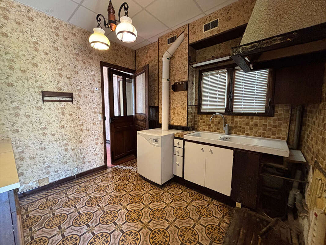 Proche nogent le roi - maison ancienne - photo 12