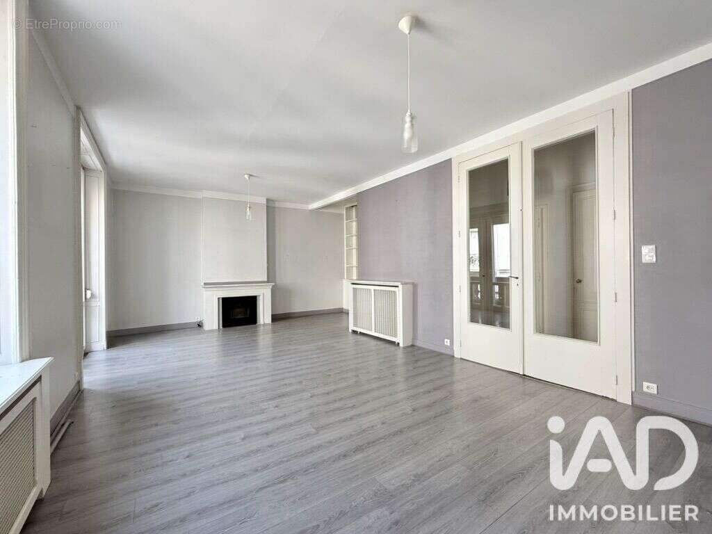 Appartement 165 m² à Epinal  - photo 4