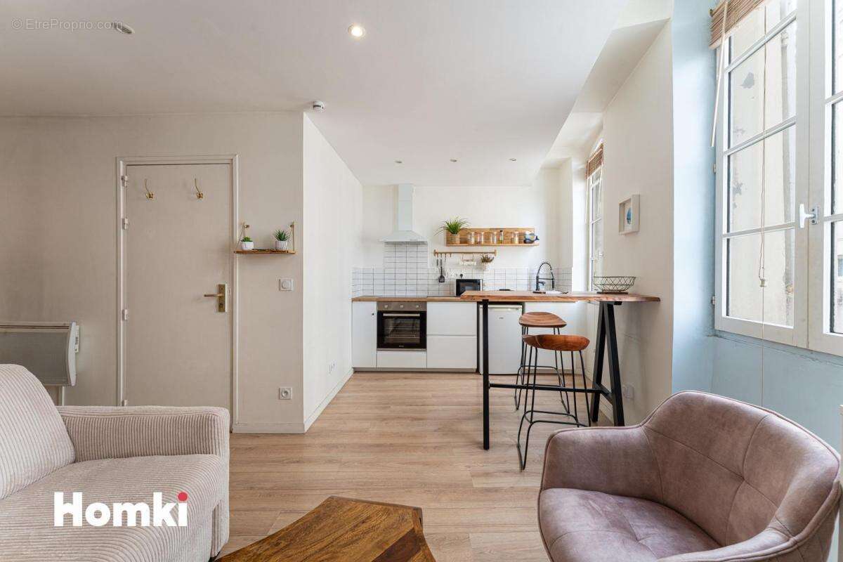 Appartement à MARSEILLE-2E