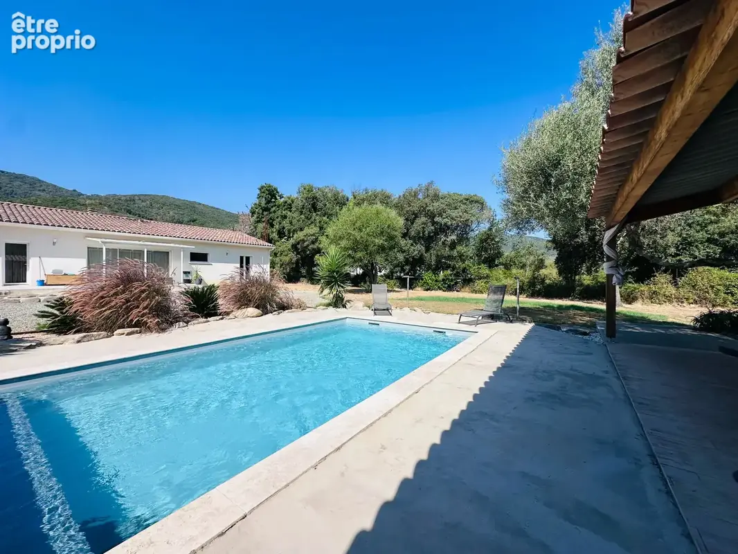 Calme   piscine   grands espaces   3 chambres   terrain - photo 11