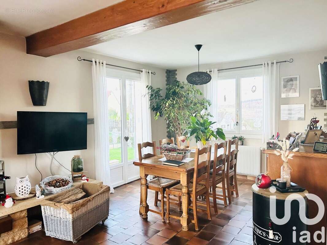 Maison 146 m² à Monchaux-Soreng  - photo 3