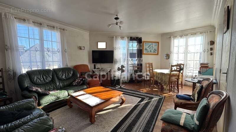 Appartement à CARHAIX-PLOUGUER