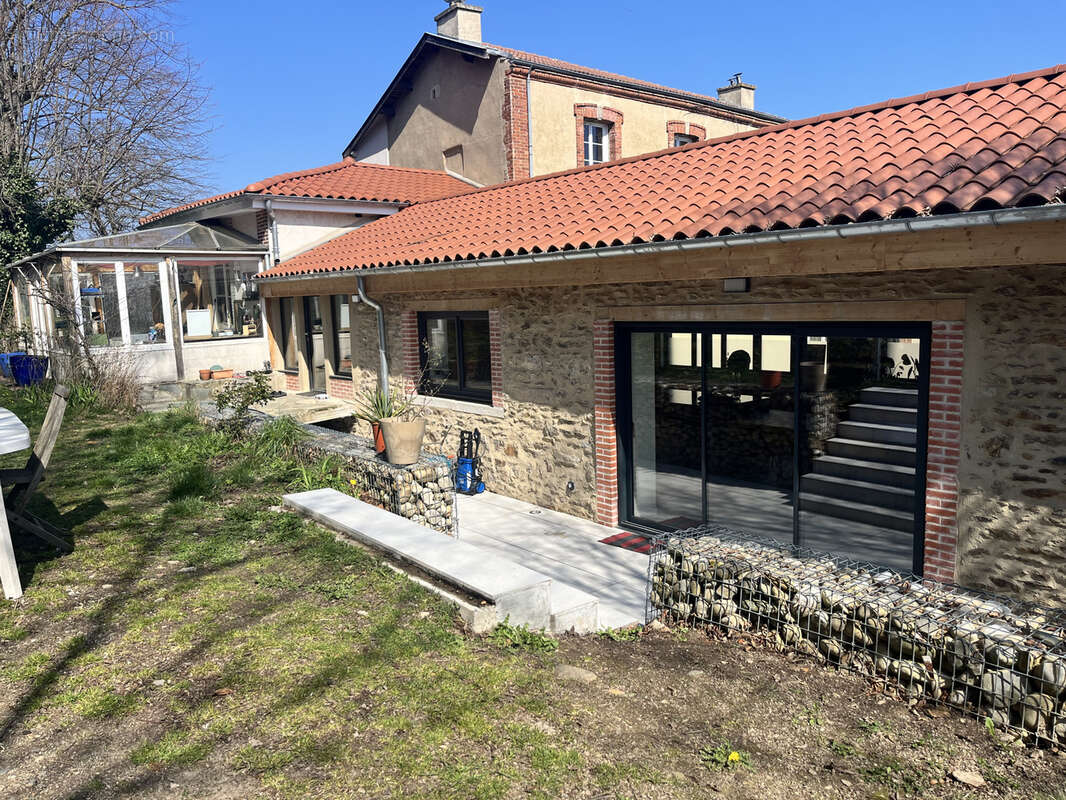 Maison à LA FOUILLOUSE