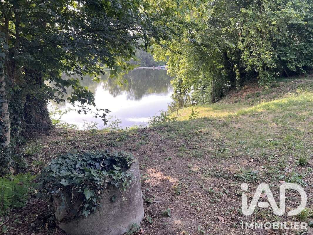 Photo 8 - Terrain à CENON-SUR-VIENNE
