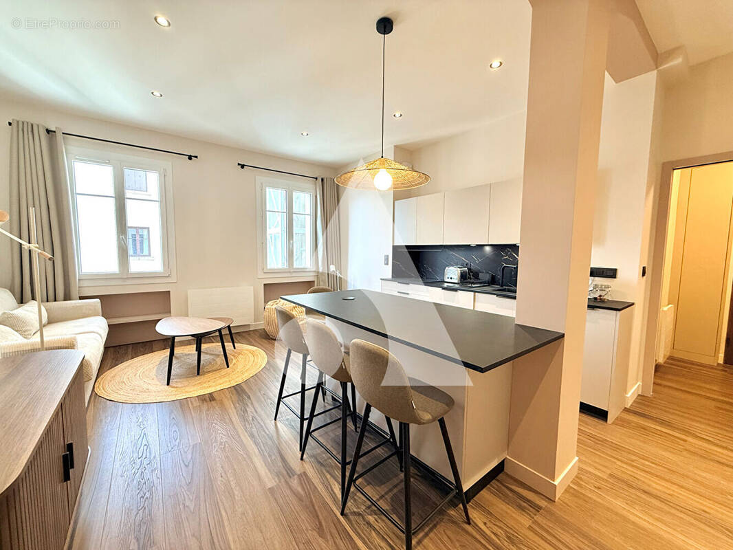 Appartement à AIX-LES-BAINS