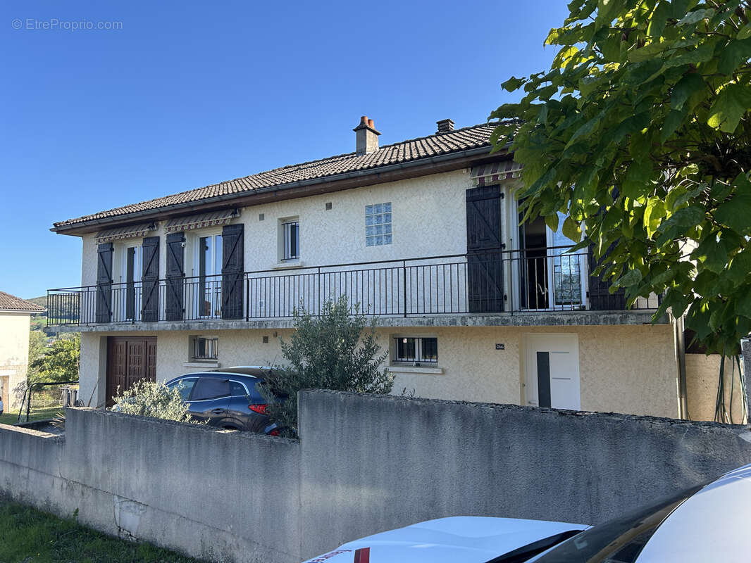 Maison à LA FEUILLADE